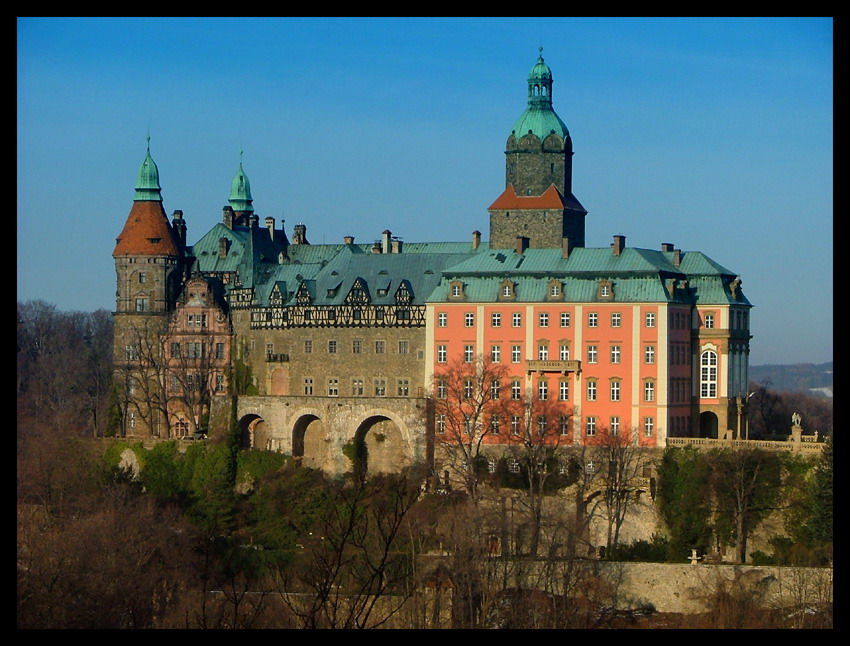 Zamek w Książu