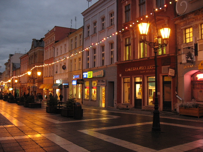 Zielona Góra wieczorową porą