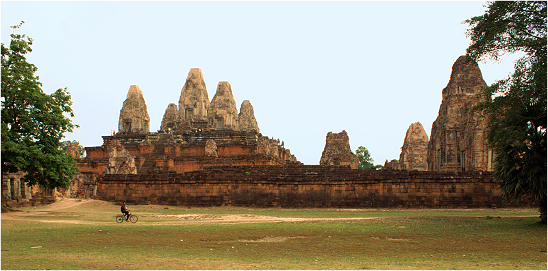 Pre Rup, 961 n.e. (1/3)