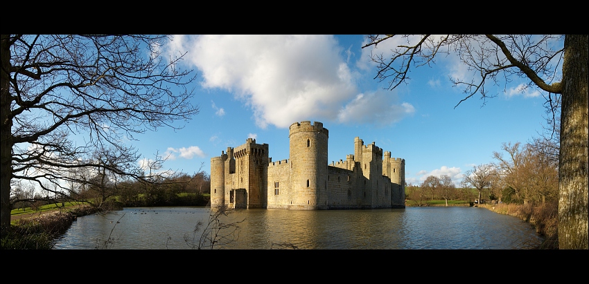 Bodiam Castle panoramicznie cz II