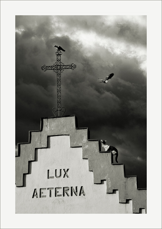 lux aeterna