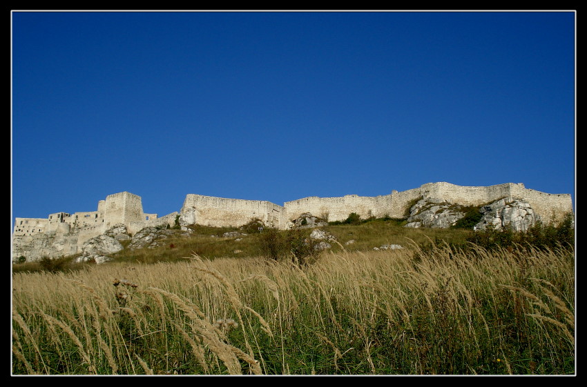 Spissky Hrad - mury obronne