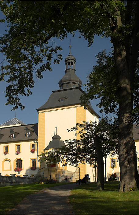 Klasztor