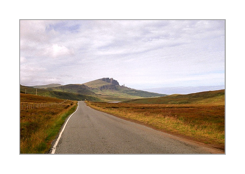 Isle of Sky z Old Man of Storr w tle