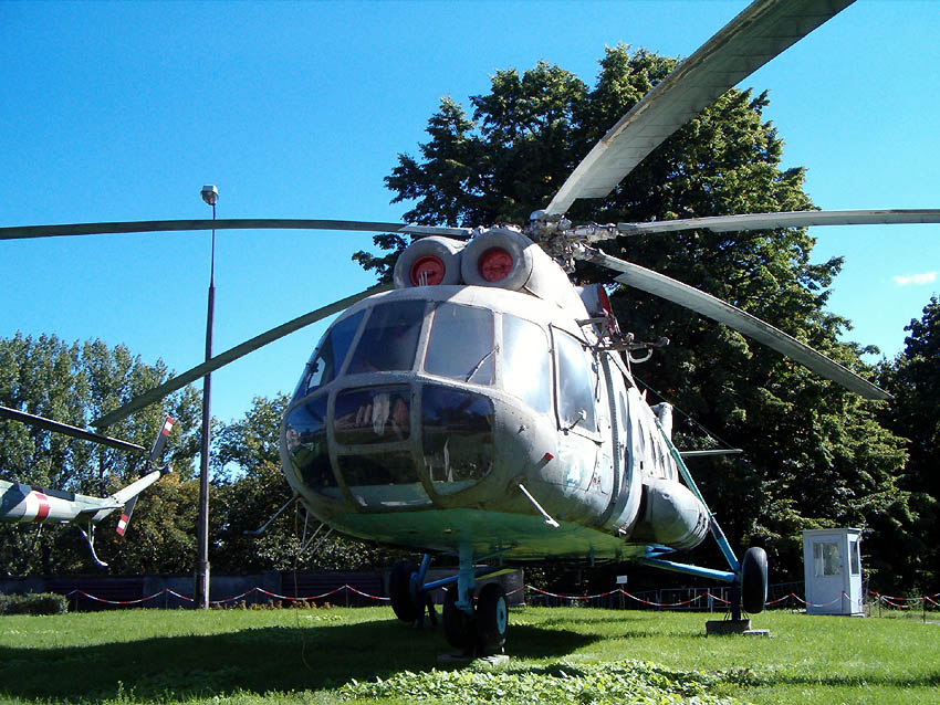 MI-8