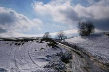 Bieszczady zimą -droga donikąd...