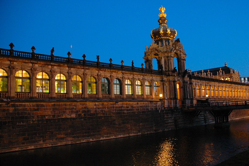 Dresden nocą