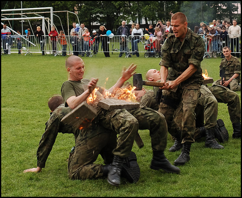 ...a jednak pękło...