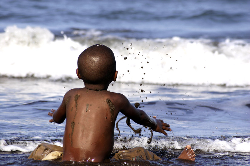 Mayotte... Water Game...