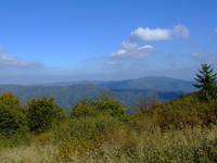 Bieszczady - jesienny widok na Łopiennik