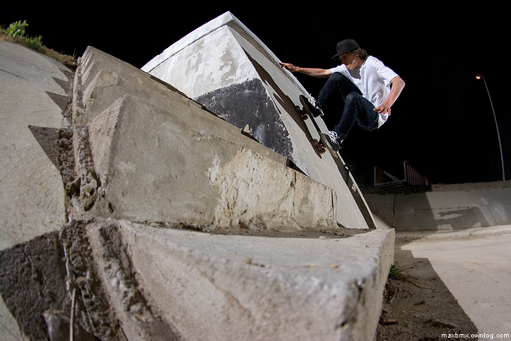 Mateusz Kowalski - Matiz wallride