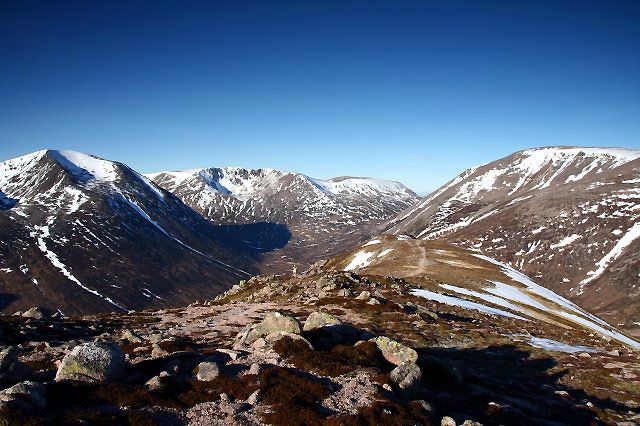 coire bhrochain cairngorm mountains