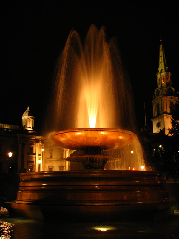 Trafalgar Sq by Night