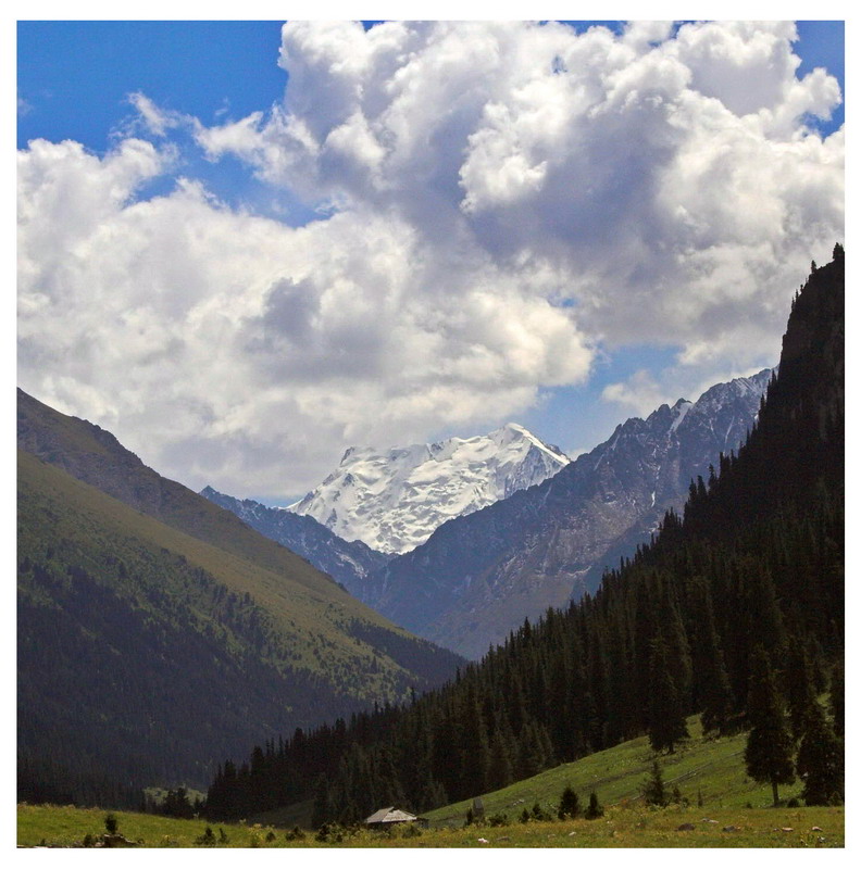 Pik Pałatka (4260m npm)