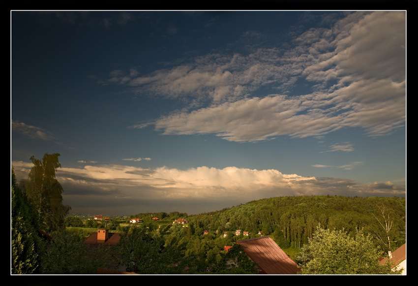 Zabierzów  chmury nad Krakowem