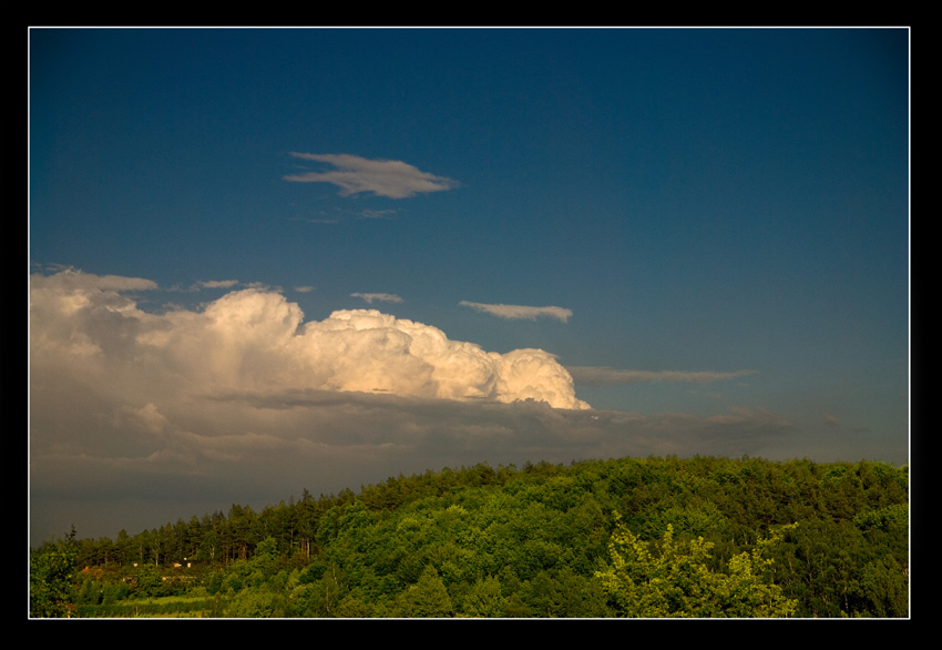 Zabierzów  chmury nad Krakowem