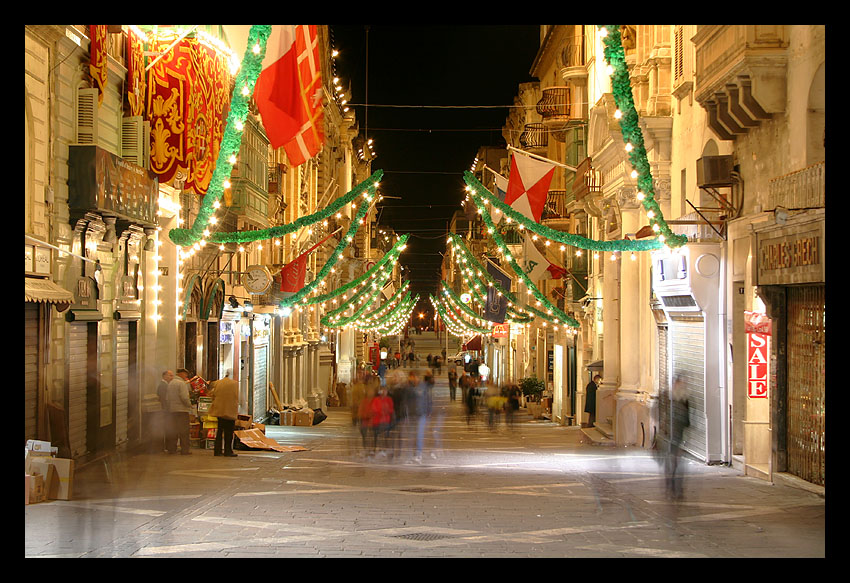 main street @ night