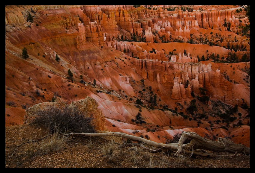 Sunset Point w Bryce Canyon o zachodzie