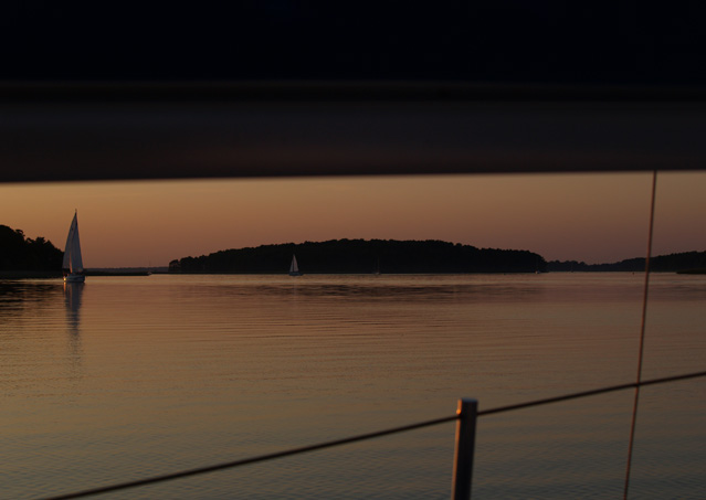 a kieszenie jak ocean..powoli chodzę i rozglądam się