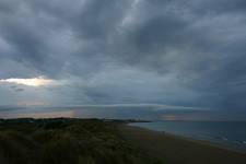 Po burzy w Portmarnock, Irlandia.