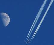 747-400 BA+Moon