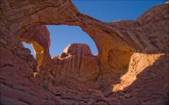 Double arch - podwojny luk w Arches National Park w Utah