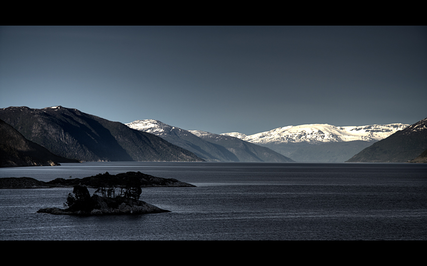 Sognefjord - between day and night