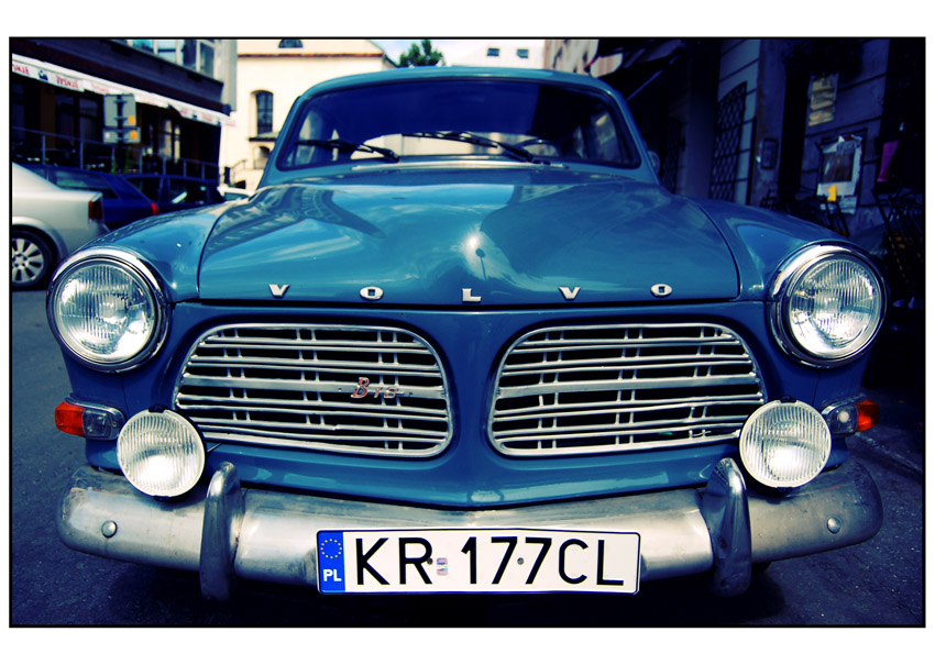 VOLVO Amazon