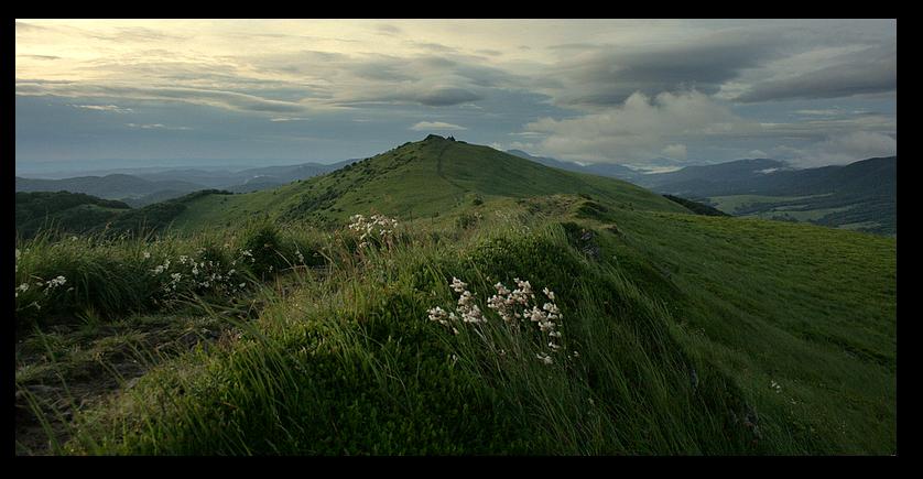 Przed słońcem / Bieszczady, piąta rano