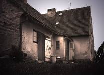 OLD HOUSE