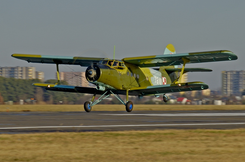 AN-2