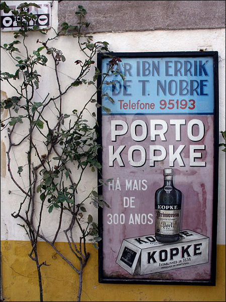 drink porto!