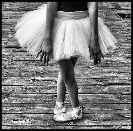 Tutu. Pointe. Ballet.