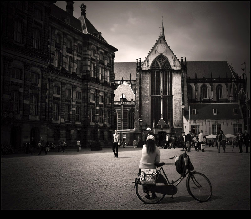 Dam square