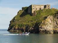 Tenby, castle beach Walia