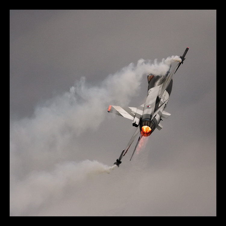 F-16 Fighting Falcon