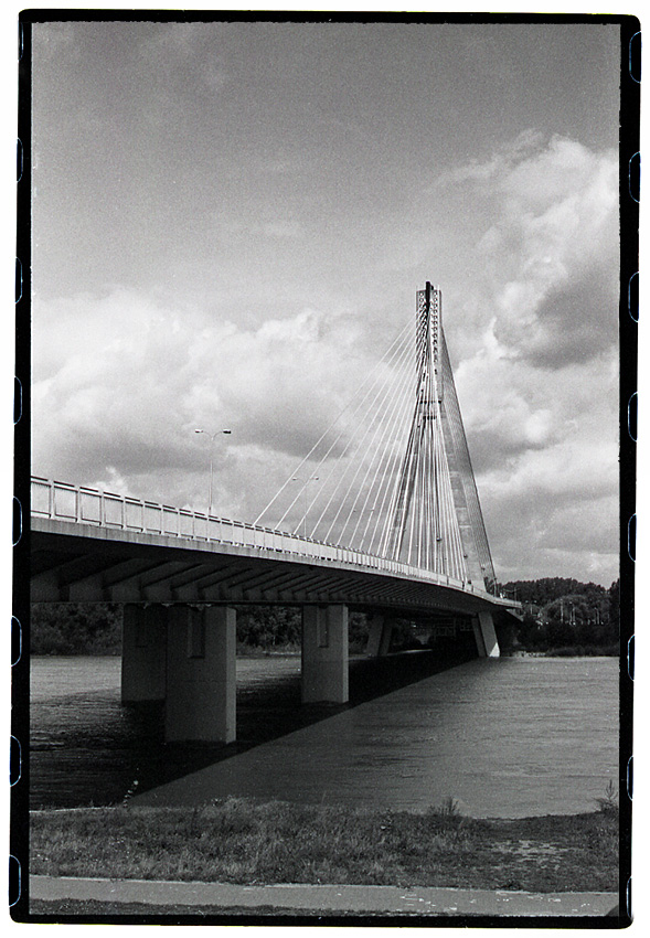 red bridge