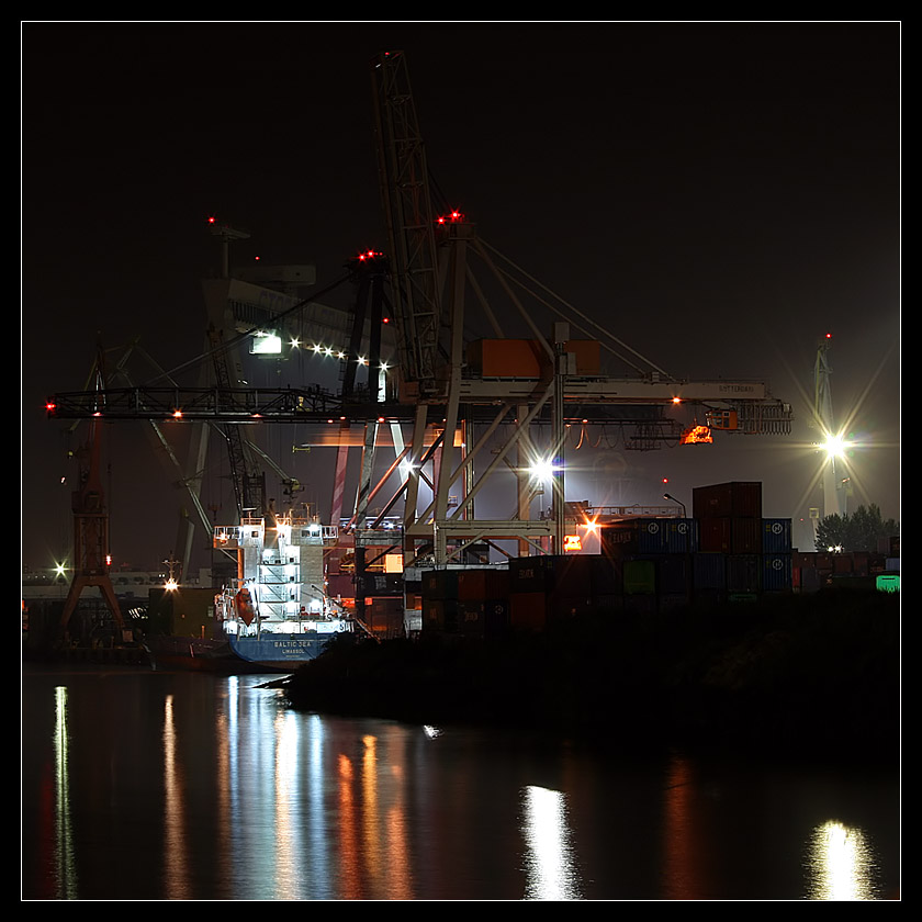 Kontejner terminal pała