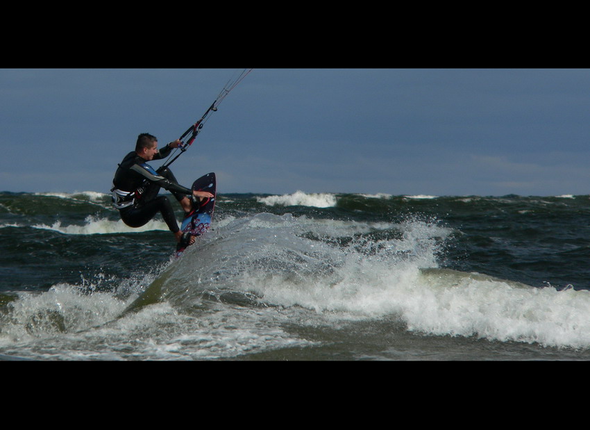 kitesurfing