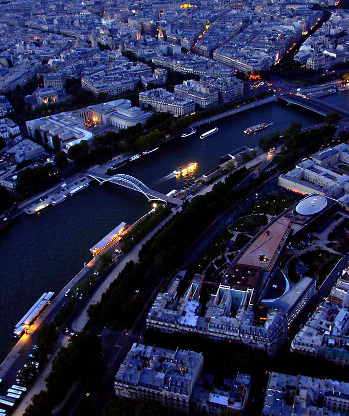 Paris by evening... II