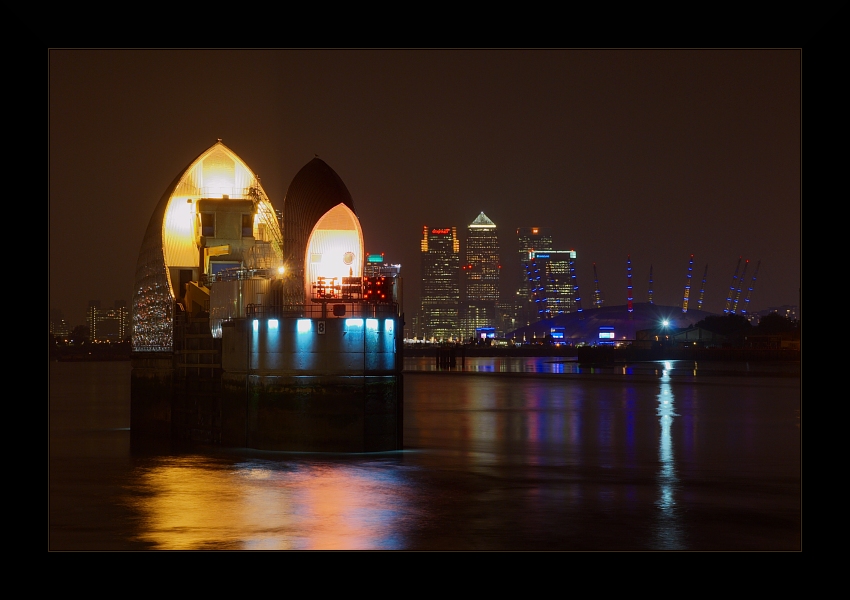 Canary Wharf i Millenium Dome...