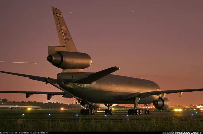 KC-10 EXTENDER