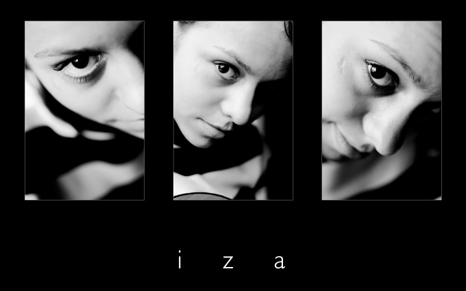 Iza x3