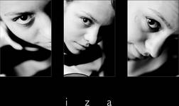 Iza x3