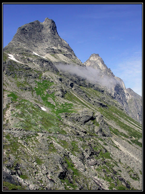 Widok z drogi Trolii