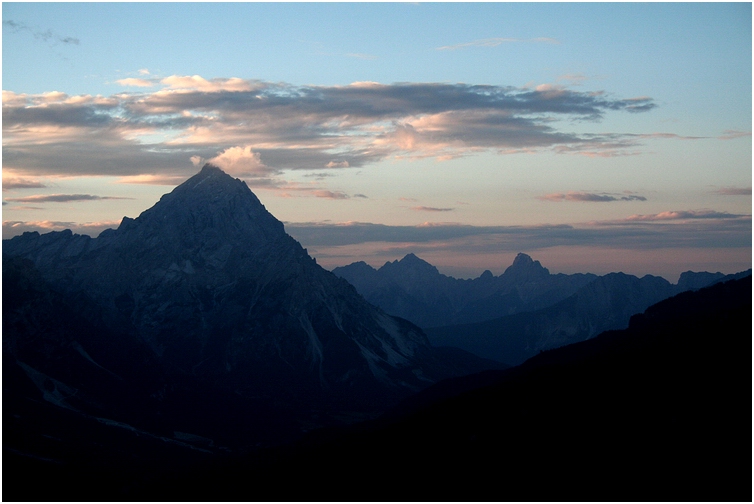 Dolomity... tuż przed wschodem...