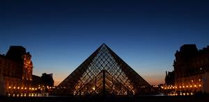 Les pyramides de Louvre