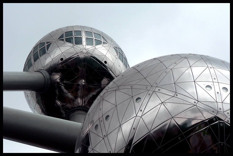 Atomium #1