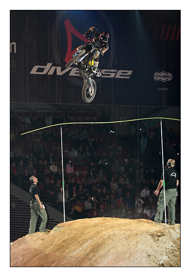 Diverse Night of the Jumps