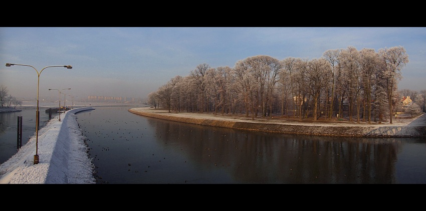 Pierwszy śnieg nad Odrą